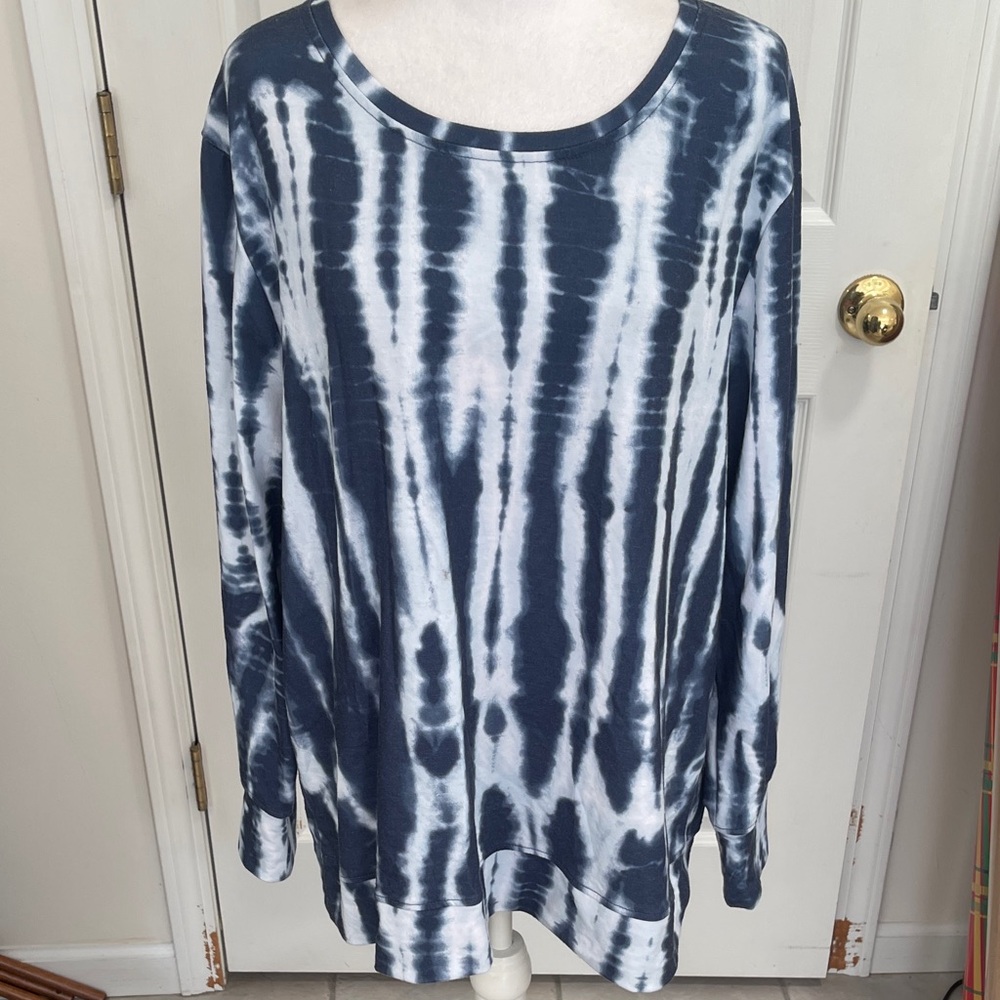 FIT 4 ALL TIE DYE POPOVER TOP SZ L